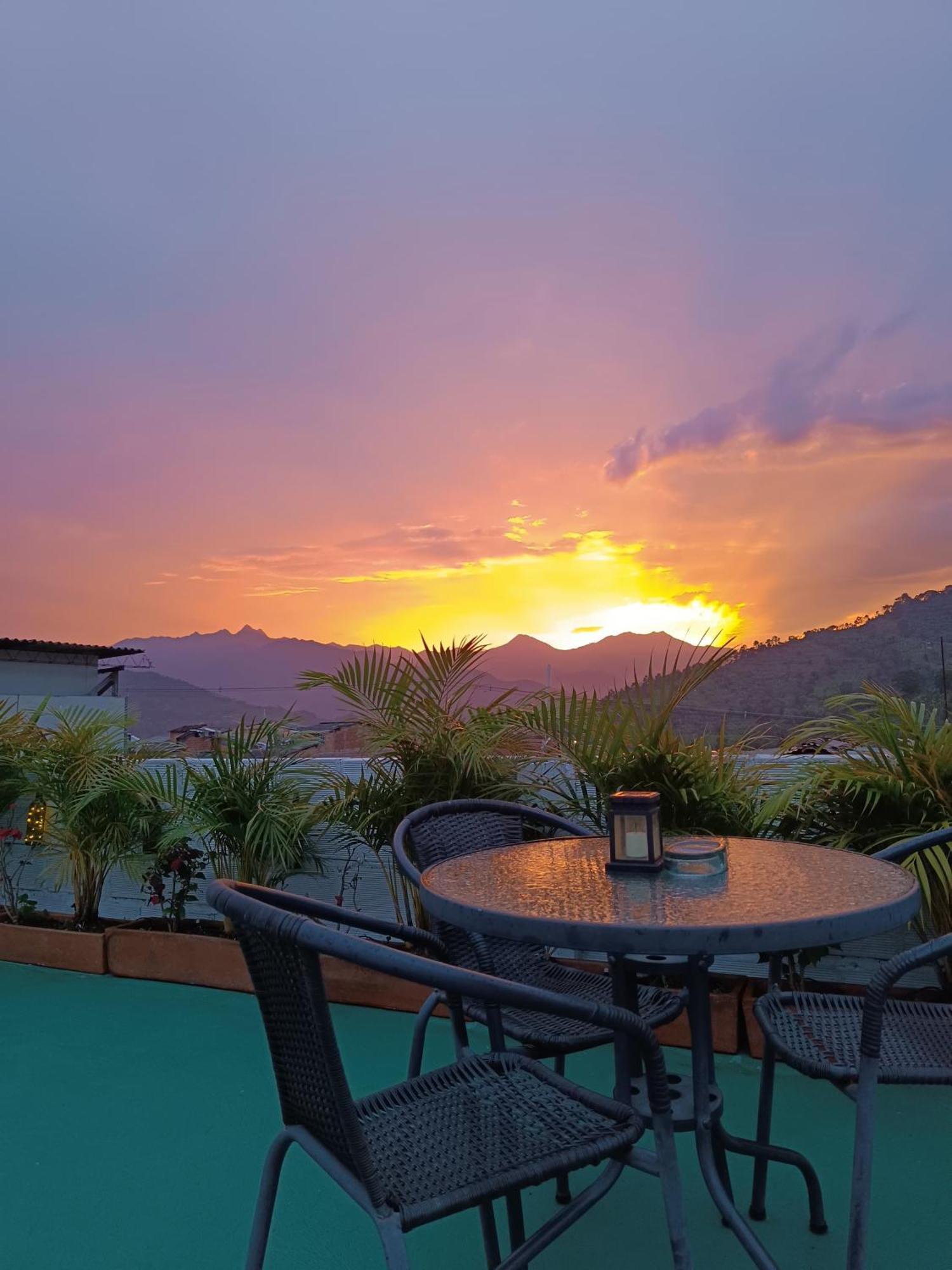 Magic Jardin Hostel - Patio, Balcony & Rooftop エクステリア 写真